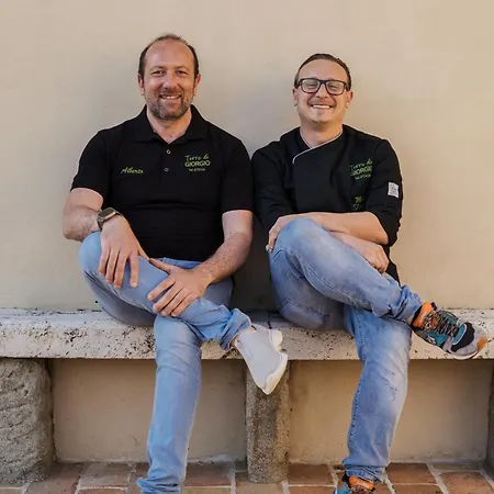 Terre Di Giorgio La Palazzetta Κατάλυμα σε φάρμα